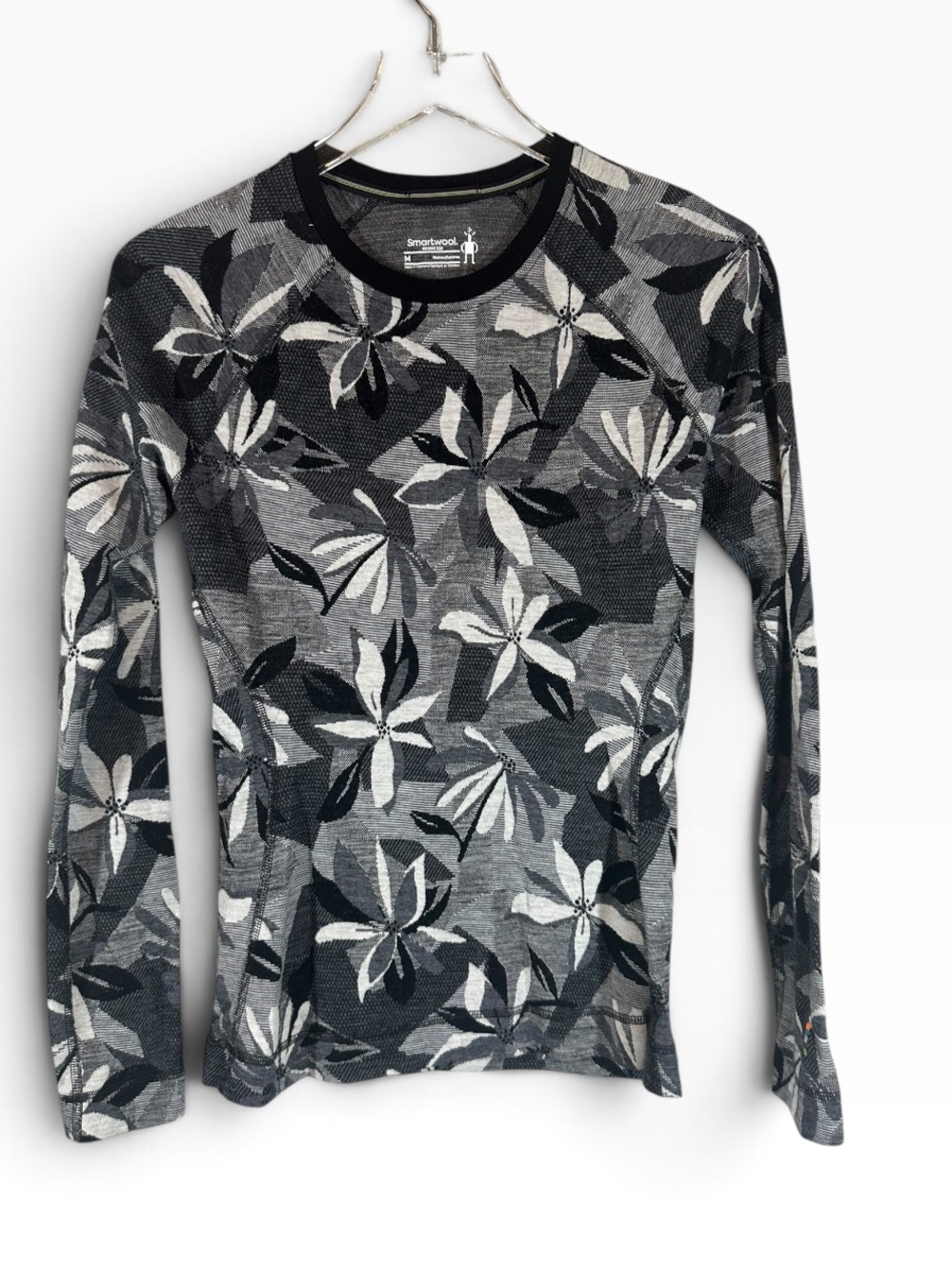 SMARTWOOL Women's Medium Black Patterned Merino 250 Long Sleeve Crewneck Base